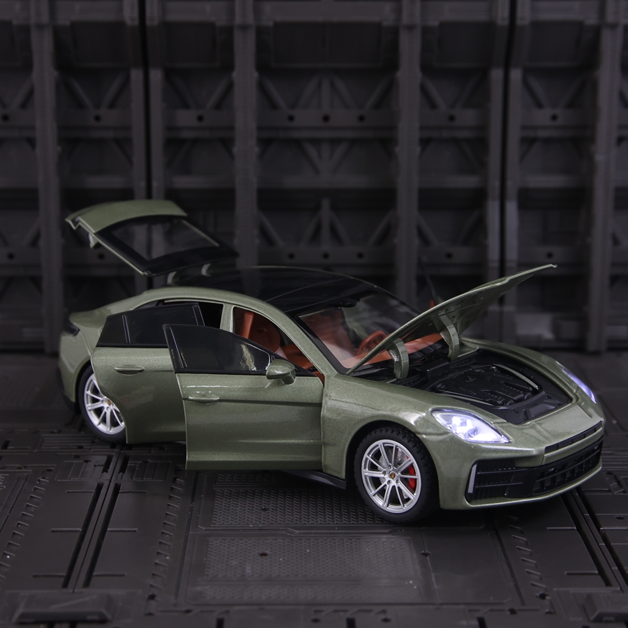 1:24 Simulate Porsche Panamera - Audio Music Car ulasan dan harga